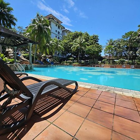 Good2Stay Apartment 6-8Pax L 3R2B L 2 Parking L Coway Water L Unifi I Swimming Pool Malacca Екстериор снимка