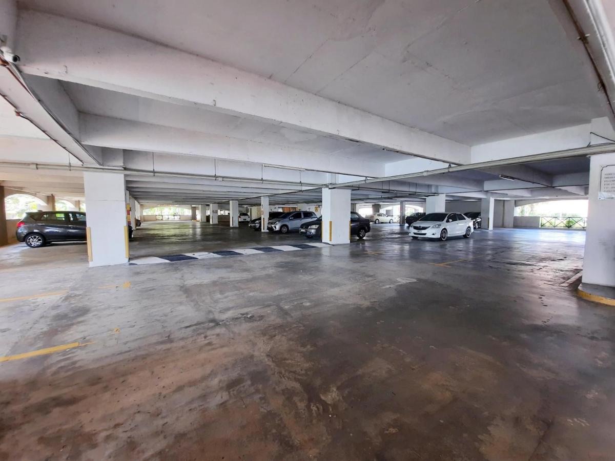 Good2Stay Apartment 6-8Pax L 3R2B L 2 Parking L Coway Water L Unifi I Swimming Pool Malacca Екстериор снимка